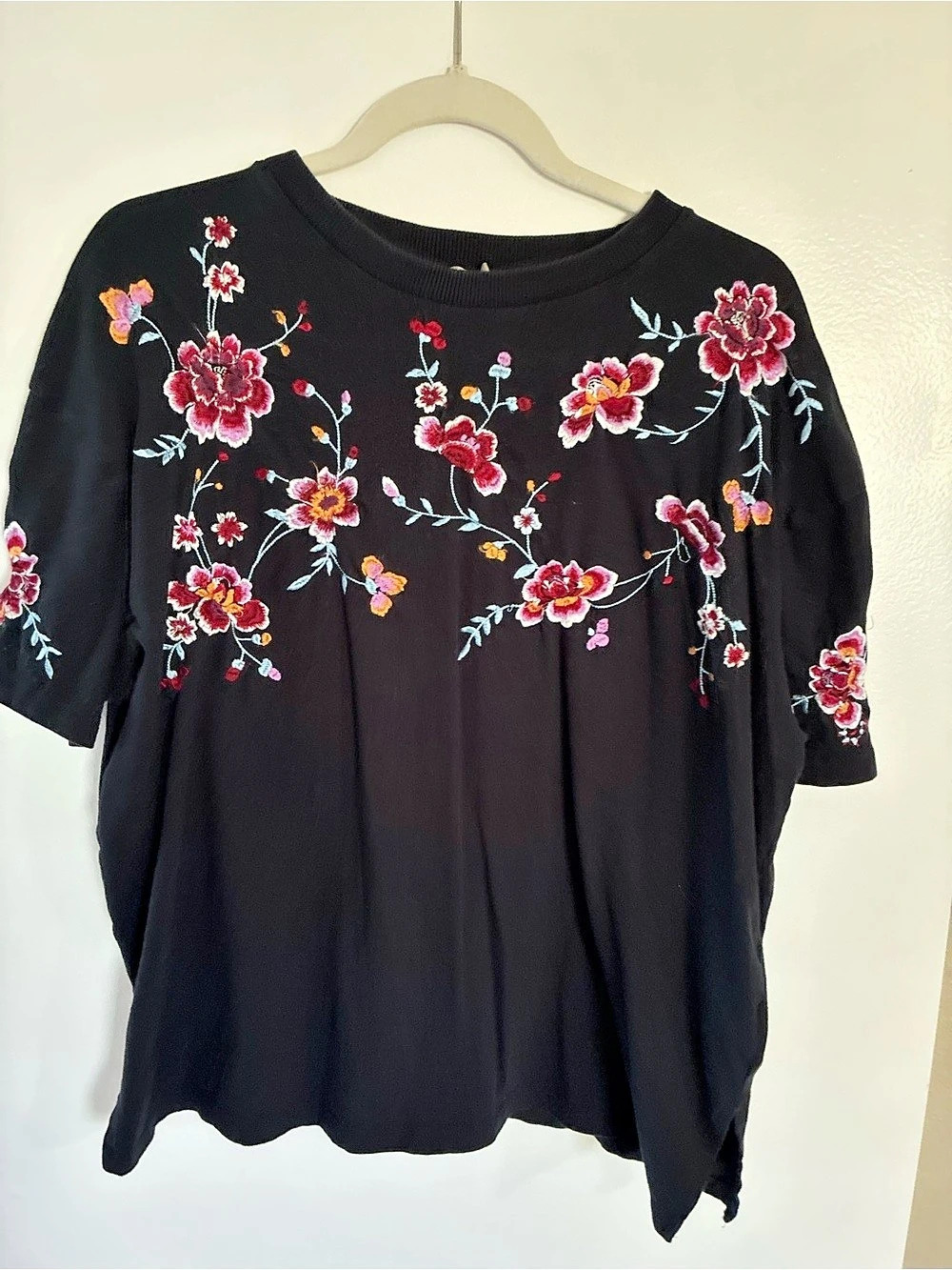 Vibrant Floral Embroidered Top in Black